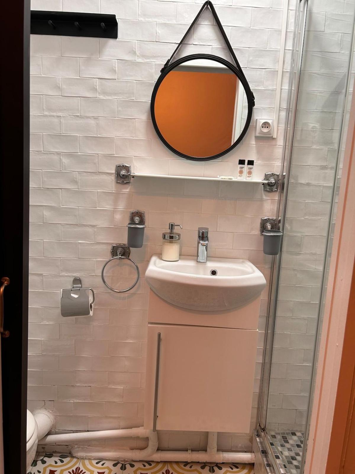 Studio Paris - Metro 7 Cadet - Quartier Faubourg-Montmartre Zewnętrze zdjęcie